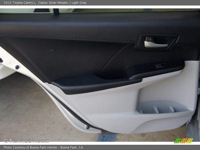 Classic Silver Metallic / Light Gray 2012 Toyota Camry L