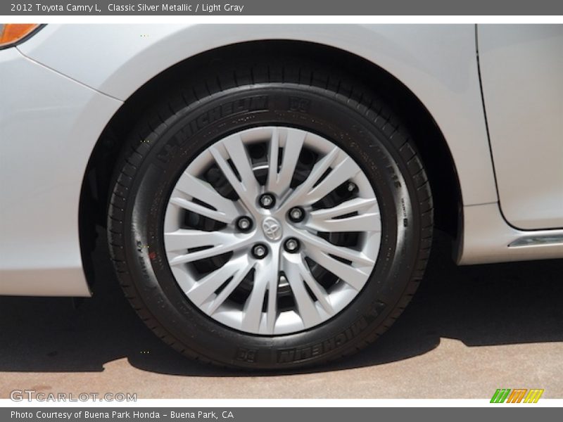 Classic Silver Metallic / Light Gray 2012 Toyota Camry L