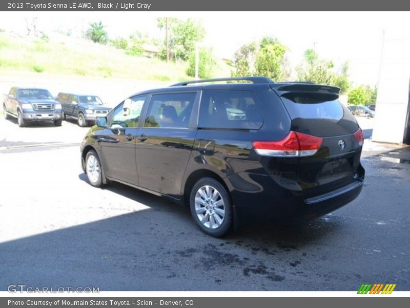 Black / Light Gray 2013 Toyota Sienna LE AWD