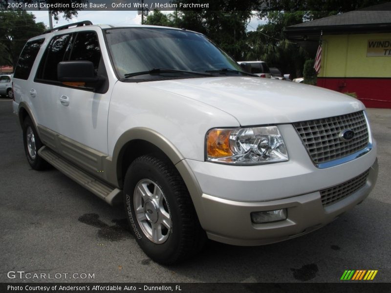 Oxford White / Medium Parchment 2005 Ford Expedition Eddie Bauer