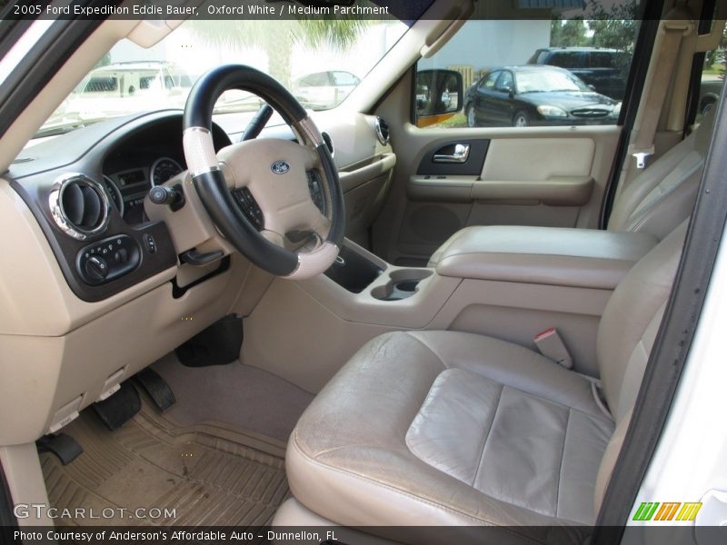 Oxford White / Medium Parchment 2005 Ford Expedition Eddie Bauer