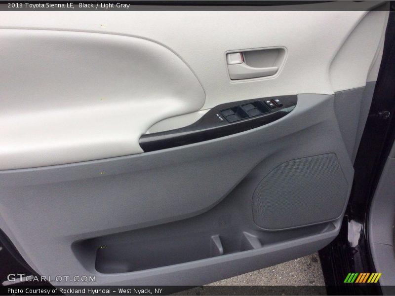Black / Light Gray 2013 Toyota Sienna LE