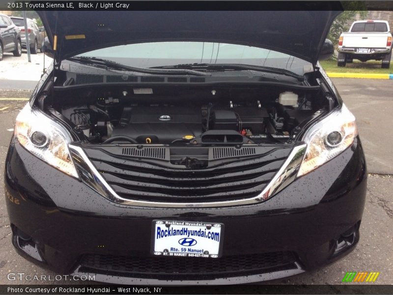 Black / Light Gray 2013 Toyota Sienna LE