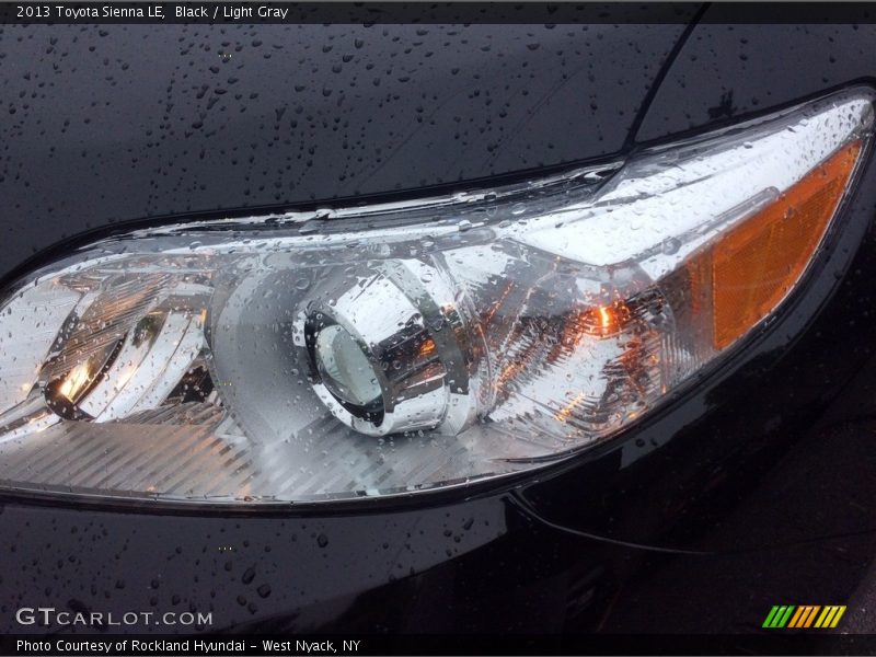Black / Light Gray 2013 Toyota Sienna LE