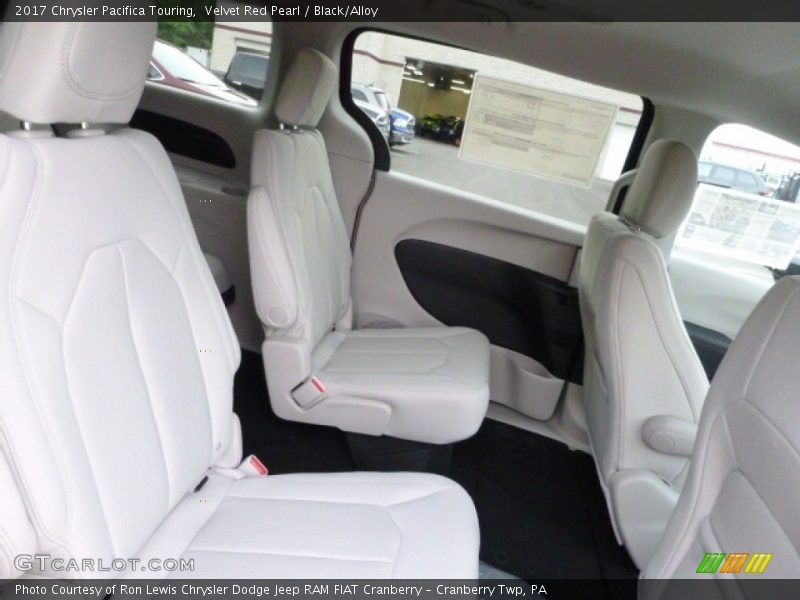 Velvet Red Pearl / Black/Alloy 2017 Chrysler Pacifica Touring