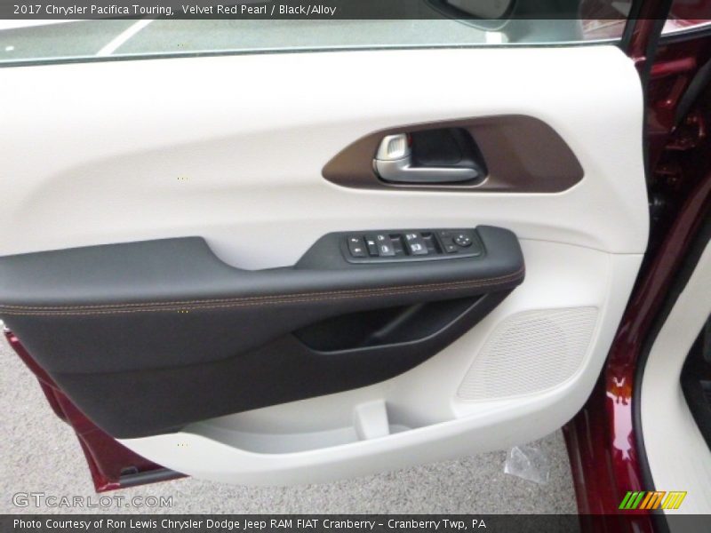 Velvet Red Pearl / Black/Alloy 2017 Chrysler Pacifica Touring