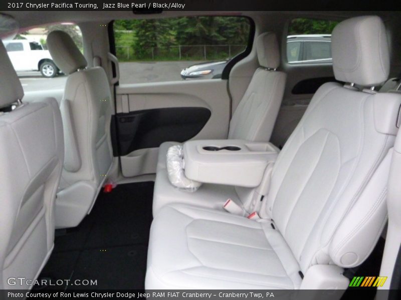 Jazz Blue Pearl / Black/Alloy 2017 Chrysler Pacifica Touring