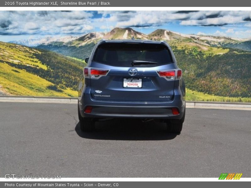 Shoreline Blue Pearl / Black 2016 Toyota Highlander XLE