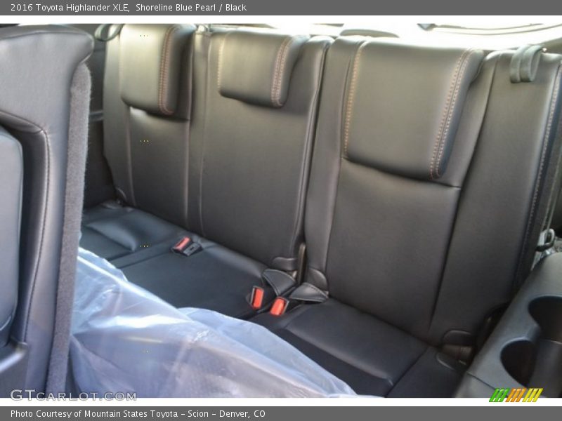 Shoreline Blue Pearl / Black 2016 Toyota Highlander XLE