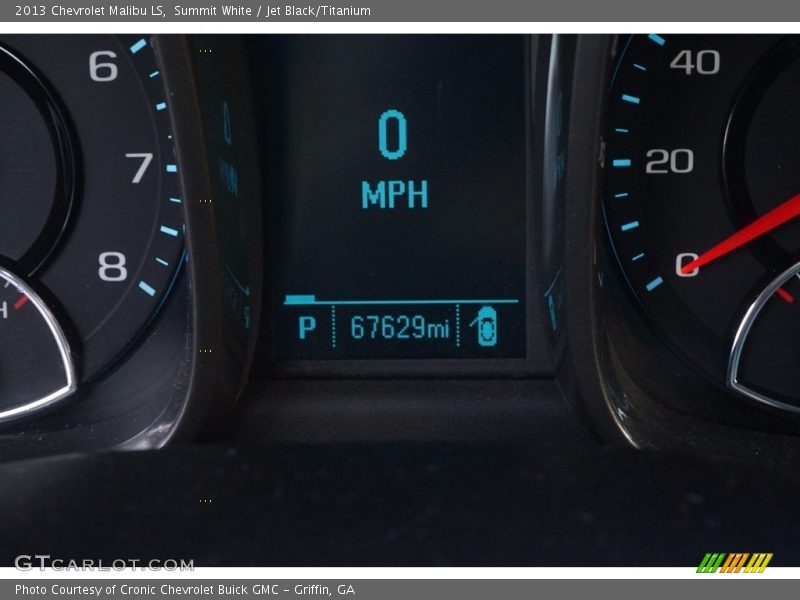 Summit White / Jet Black/Titanium 2013 Chevrolet Malibu LS