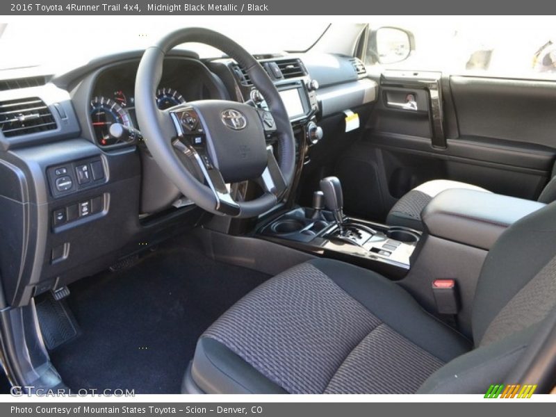 Midnight Black Metallic / Black 2016 Toyota 4Runner Trail 4x4