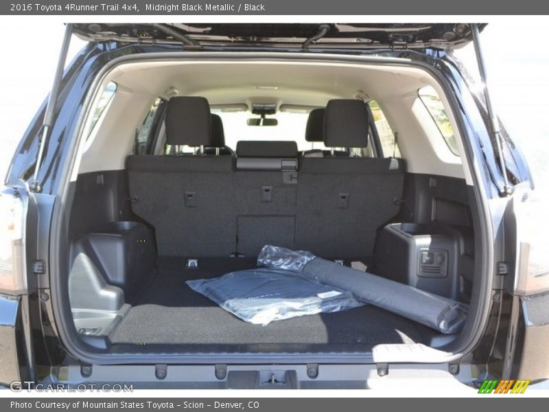Midnight Black Metallic / Black 2016 Toyota 4Runner Trail 4x4