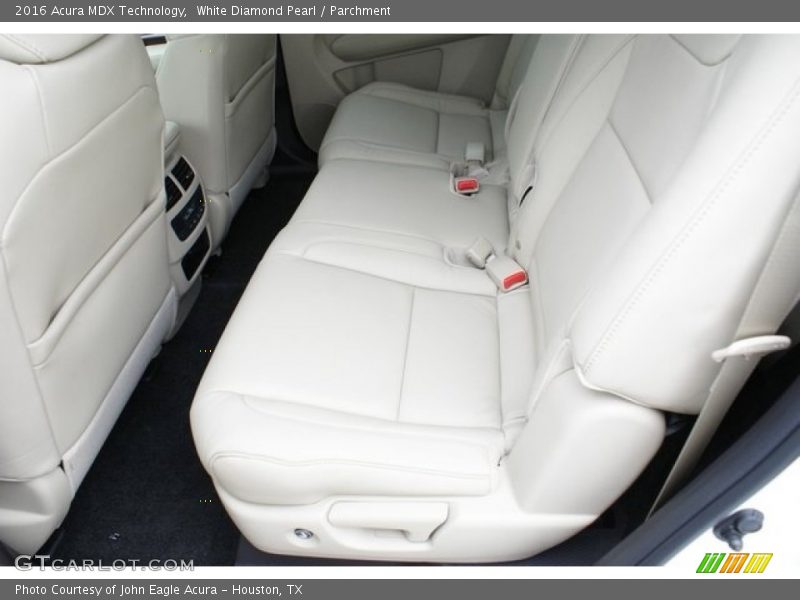 White Diamond Pearl / Parchment 2016 Acura MDX Technology