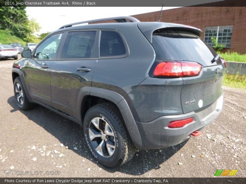 Rhino / Black 2016 Jeep Cherokee Trailhawk 4x4