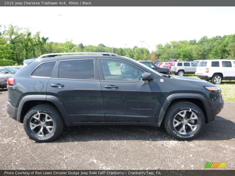 Rhino / Black 2016 Jeep Cherokee Trailhawk 4x4