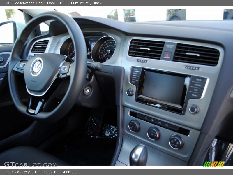 Pure White / Black 2015 Volkswagen Golf 4 Door 1.8T S
