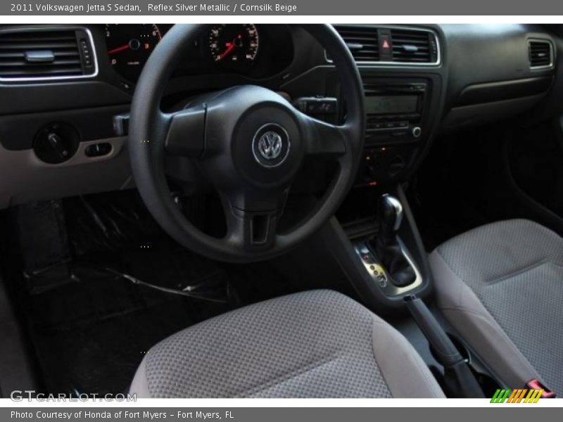 Reflex Silver Metallic / Cornsilk Beige 2011 Volkswagen Jetta S Sedan