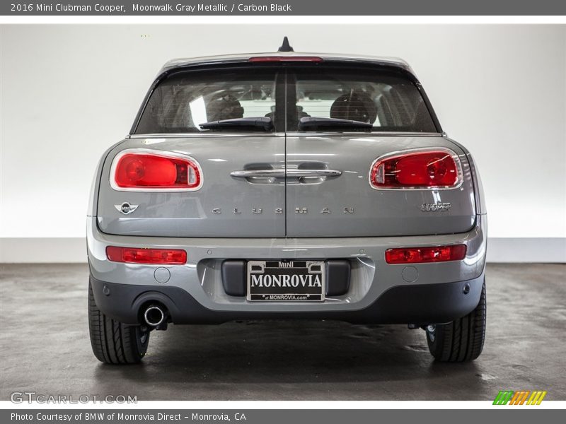 Moonwalk Gray Metallic / Carbon Black 2016 Mini Clubman Cooper