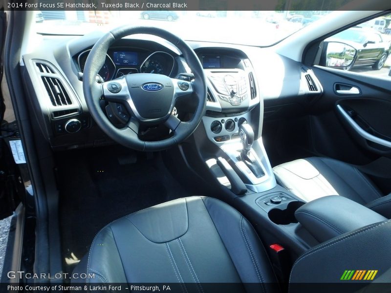 Tuxedo Black / Charcoal Black 2014 Ford Focus SE Hatchback