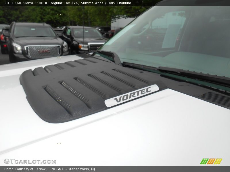 Summit White / Dark Titanium 2013 GMC Sierra 2500HD Regular Cab 4x4