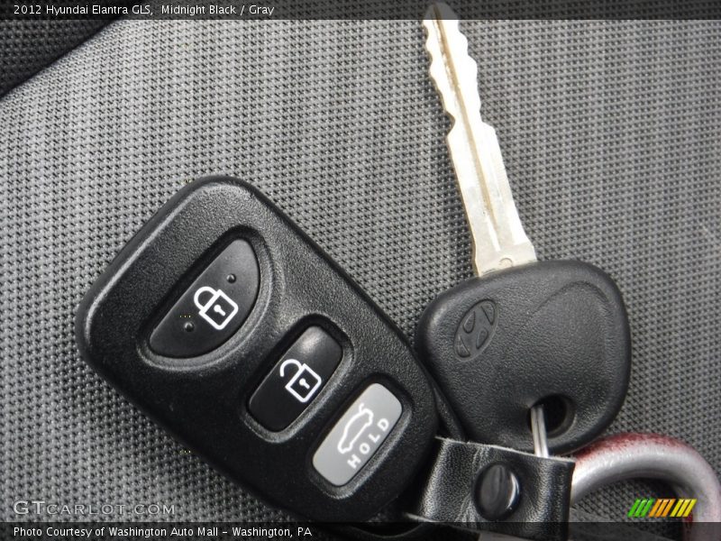 Midnight Black / Gray 2012 Hyundai Elantra GLS