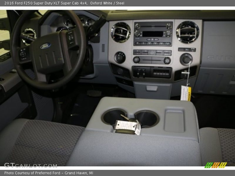 Oxford White / Steel 2016 Ford F250 Super Duty XLT Super Cab 4x4