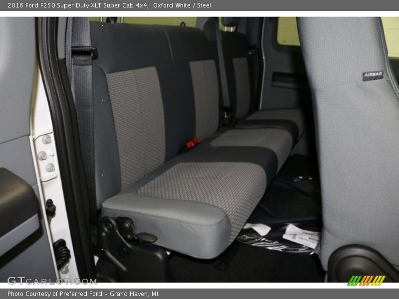 Oxford White / Steel 2016 Ford F250 Super Duty XLT Super Cab 4x4