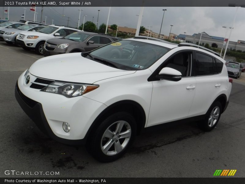 Super White / Ash 2013 Toyota RAV4 XLE AWD