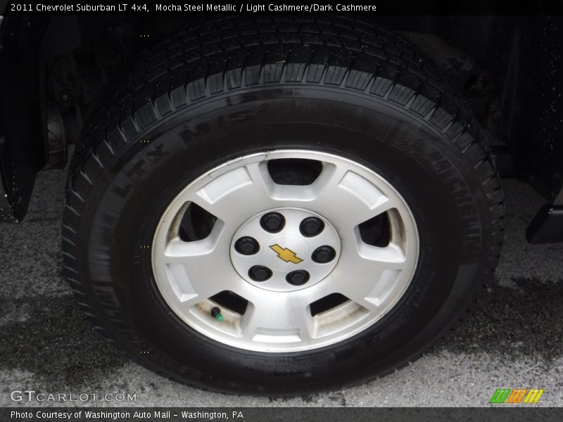 Mocha Steel Metallic / Light Cashmere/Dark Cashmere 2011 Chevrolet Suburban LT 4x4