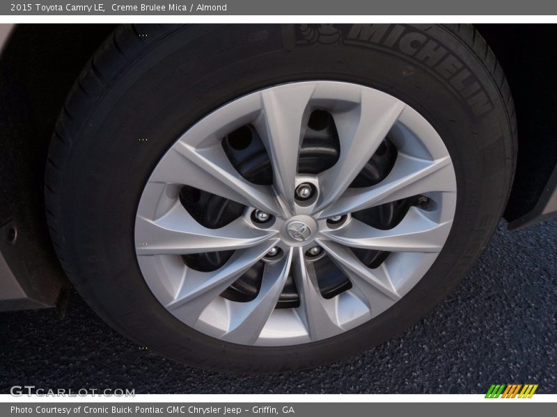 Creme Brulee Mica / Almond 2015 Toyota Camry LE
