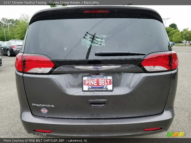 Granite Crystal Metallic / Black/Alloy 2017 Chrysler Pacifica Touring