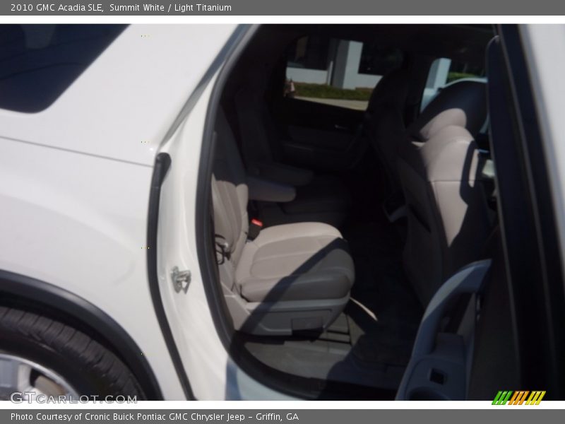 Summit White / Light Titanium 2010 GMC Acadia SLE