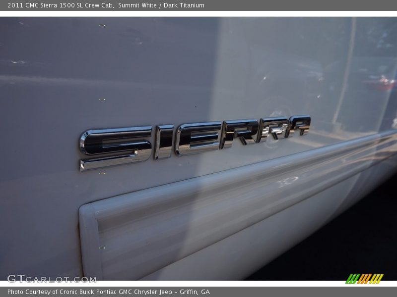 Summit White / Dark Titanium 2011 GMC Sierra 1500 SL Crew Cab