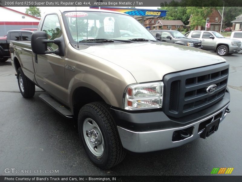 Arizona Beige Metallic / Tan 2006 Ford F250 Super Duty XL Regular Cab 4x4