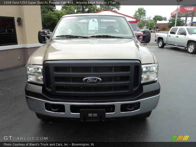 Arizona Beige Metallic / Tan 2006 Ford F250 Super Duty XL Regular Cab 4x4