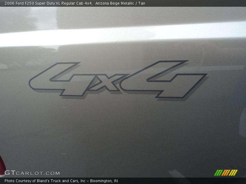 Arizona Beige Metallic / Tan 2006 Ford F250 Super Duty XL Regular Cab 4x4