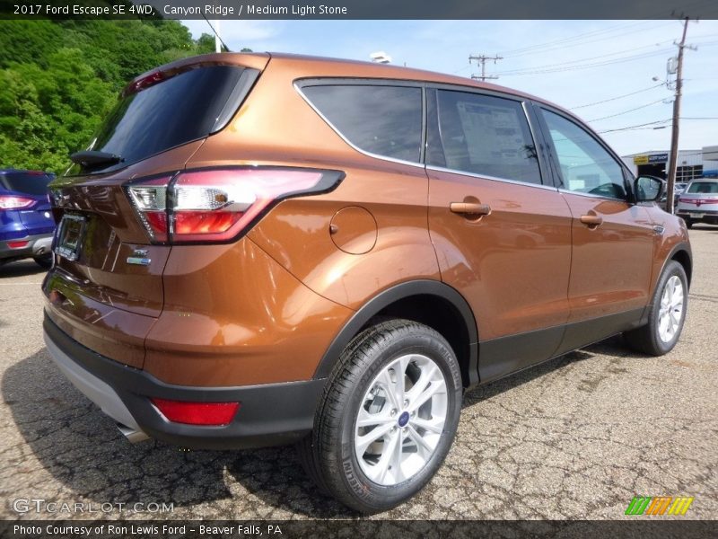 Canyon Ridge / Medium Light Stone 2017 Ford Escape SE 4WD