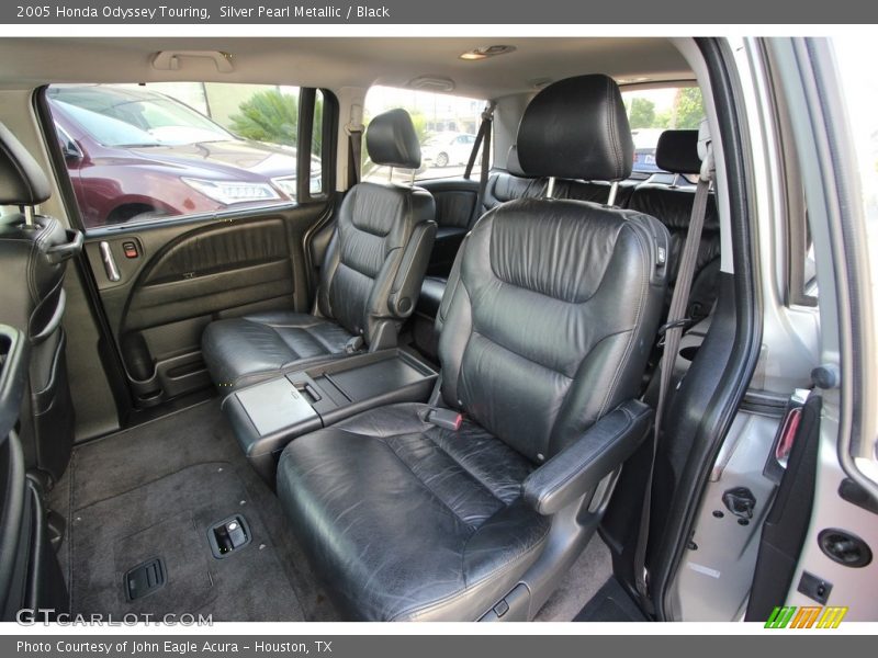 Silver Pearl Metallic / Black 2005 Honda Odyssey Touring