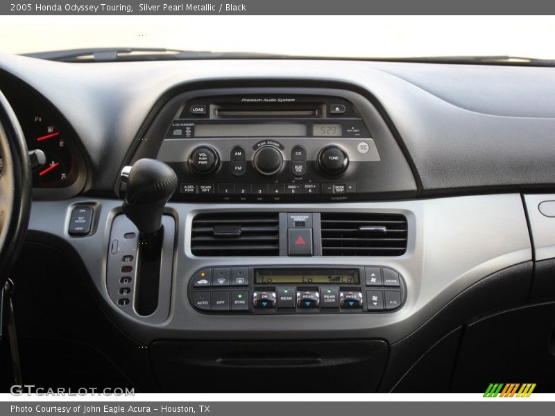 Silver Pearl Metallic / Black 2005 Honda Odyssey Touring