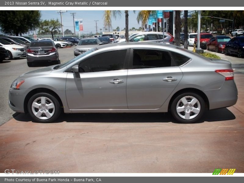 Magnetic Gray Metallic / Charcoal 2013 Nissan Sentra SV