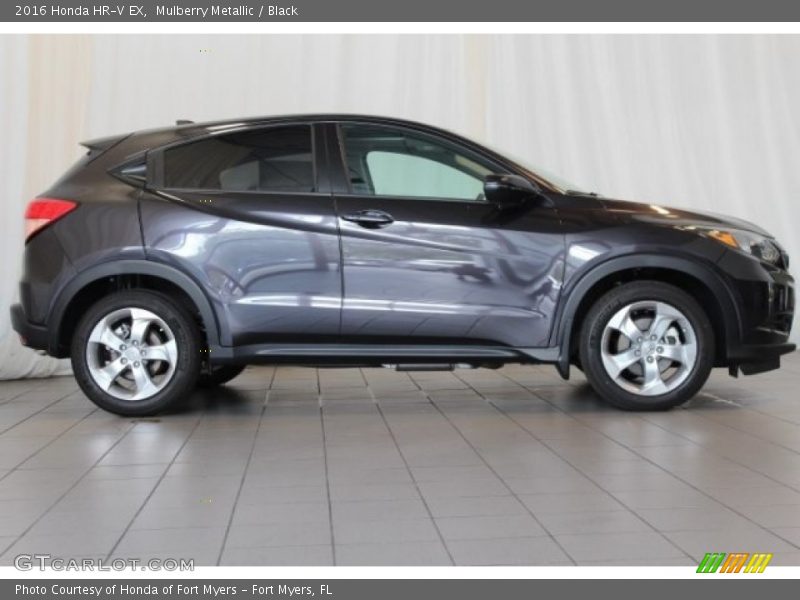 Mulberry Metallic / Black 2016 Honda HR-V EX