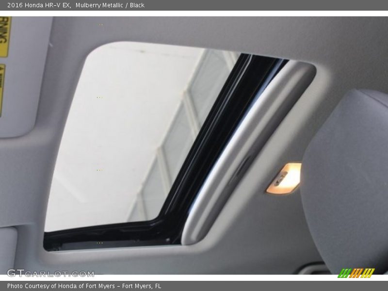 Mulberry Metallic / Black 2016 Honda HR-V EX