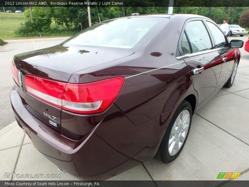 Bordeaux Reserve Metallic / Light Camel 2012 Lincoln MKZ AWD