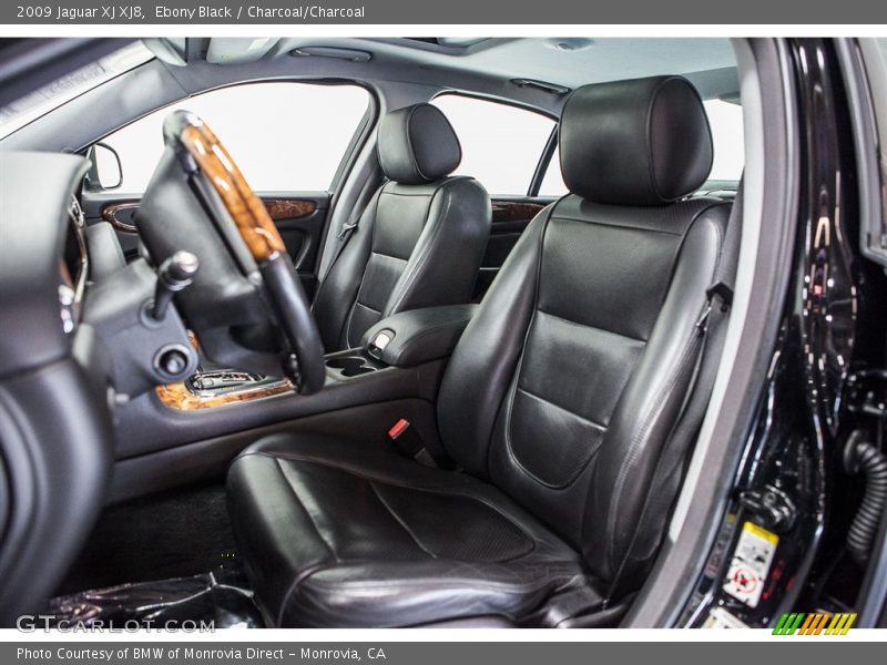 Ebony Black / Charcoal/Charcoal 2009 Jaguar XJ XJ8