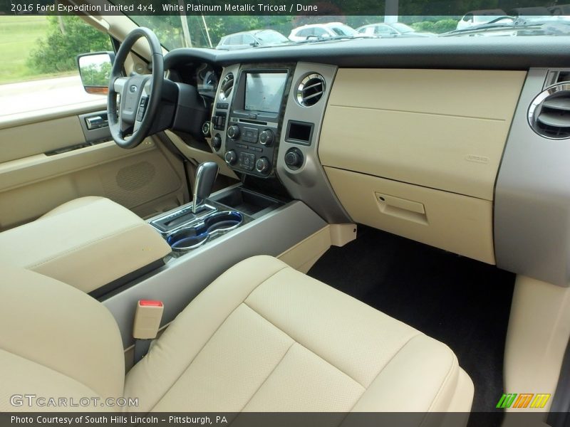 White Platinum Metallic Tricoat / Dune 2016 Ford Expedition Limited 4x4