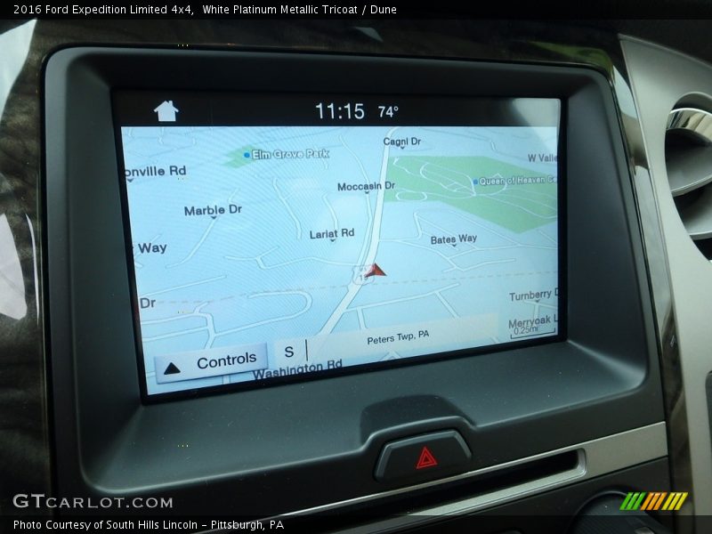 White Platinum Metallic Tricoat / Dune 2016 Ford Expedition Limited 4x4