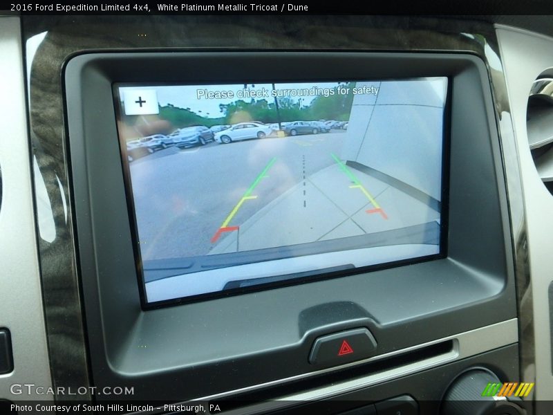White Platinum Metallic Tricoat / Dune 2016 Ford Expedition Limited 4x4