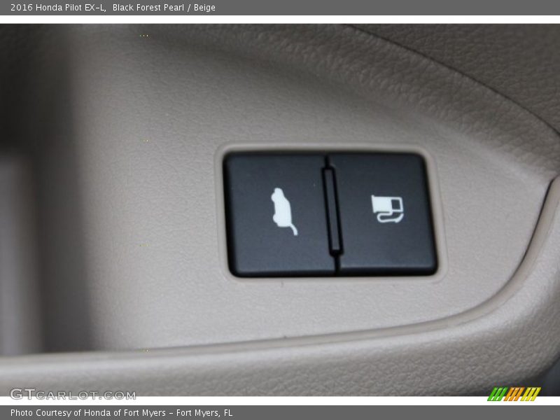 Black Forest Pearl / Beige 2016 Honda Pilot EX-L
