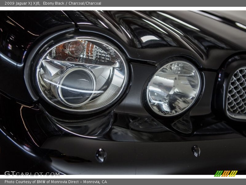 Ebony Black / Charcoal/Charcoal 2009 Jaguar XJ XJ8