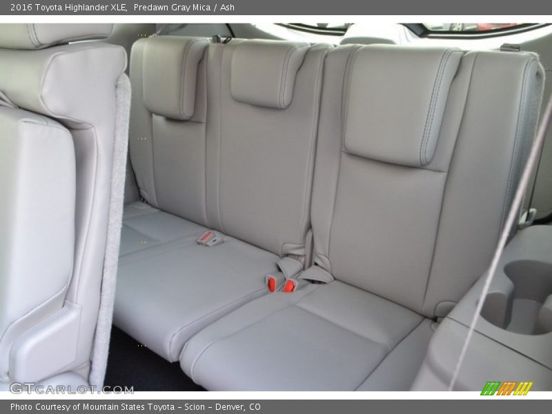 Predawn Gray Mica / Ash 2016 Toyota Highlander XLE